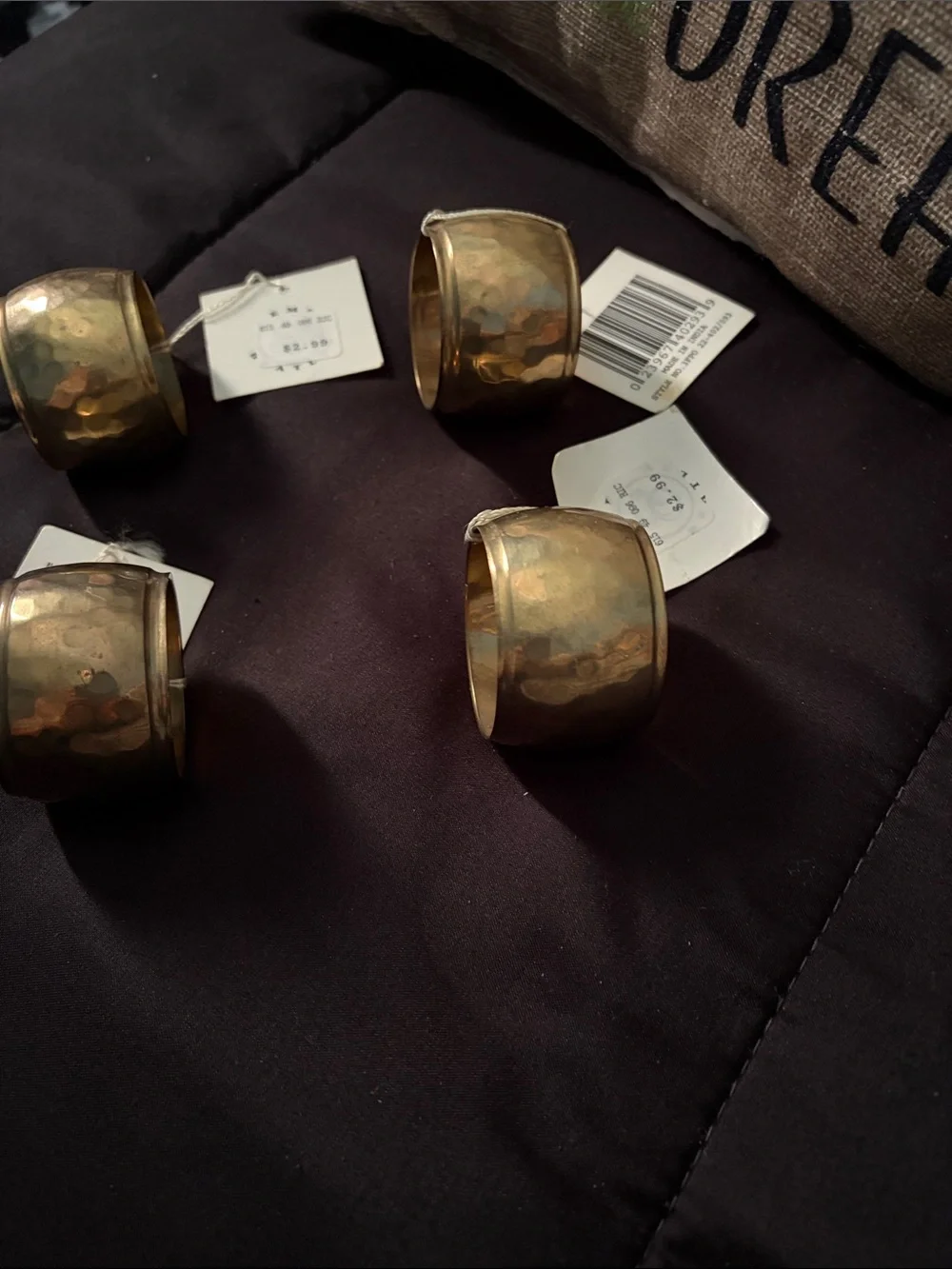 🔥Sale🔥..4 cute brass napkin holders..NWT